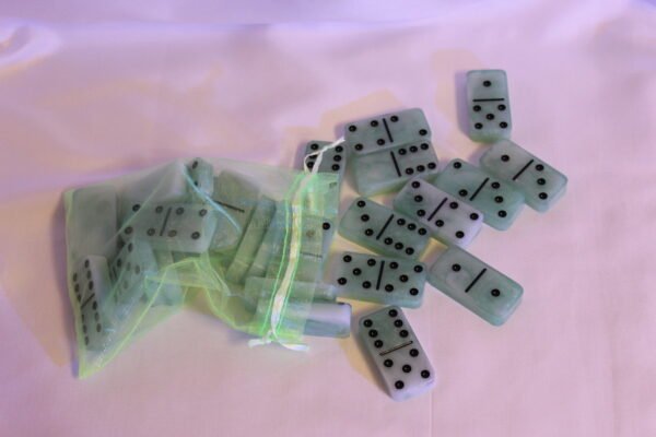 Dominoes